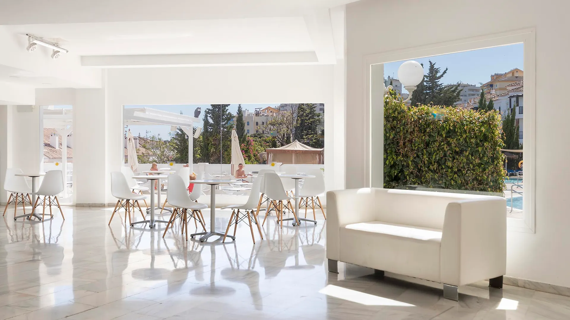 Hotel Palia La Roca Benalmádena